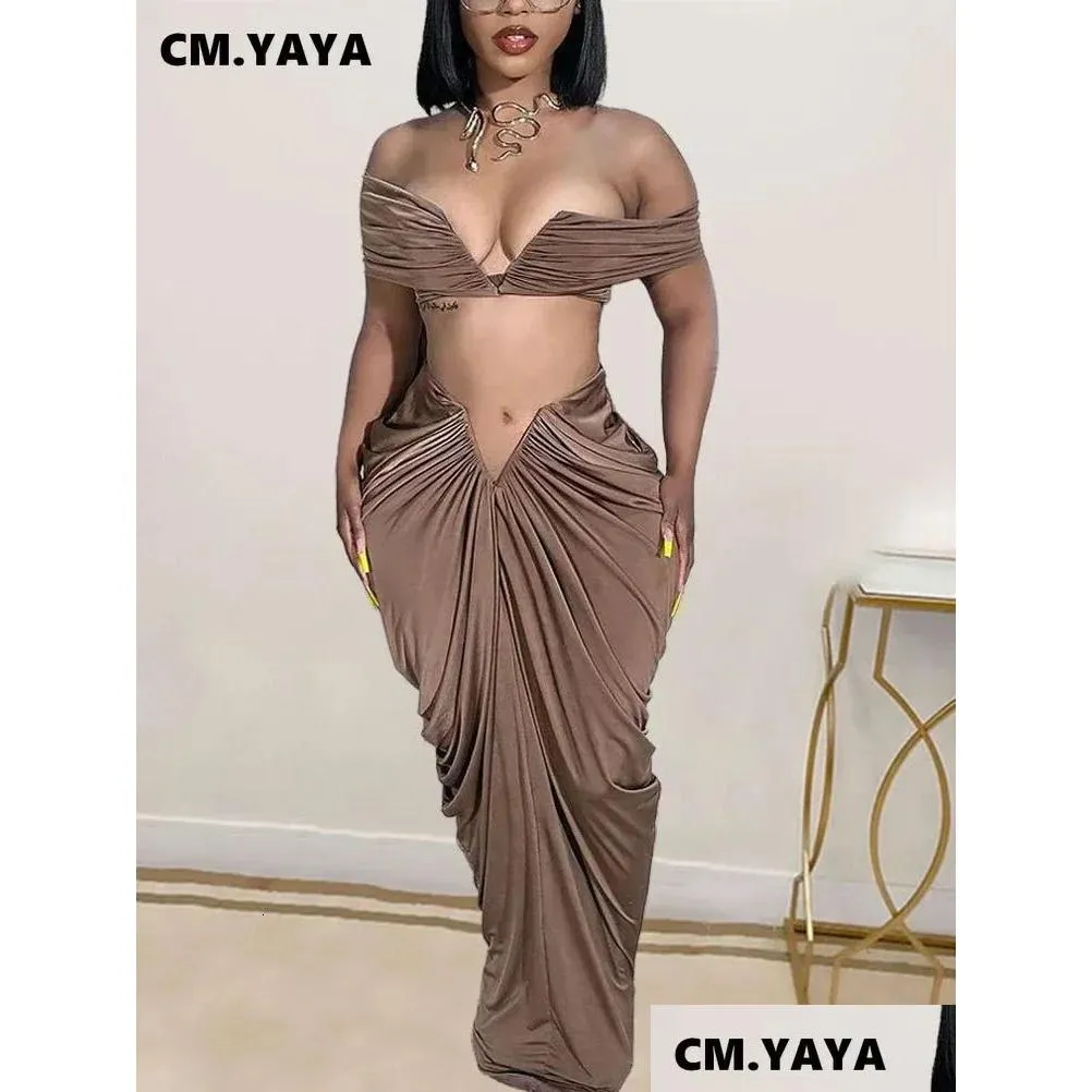 Robe à deux pièces CM.Yaya Empilée Womens Rucched Part Off Shoder Crop Top et Low Aaist Maxi Long Jirts y Party 2 Setfits 240220 Dr Dhthc