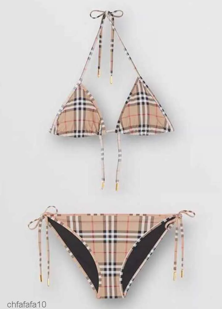 Designer Bathing Suits Summer Swimsuit Stripe Thread Head Check Pattern Set Fashion Comfortable Clothes Bikinis Children B784