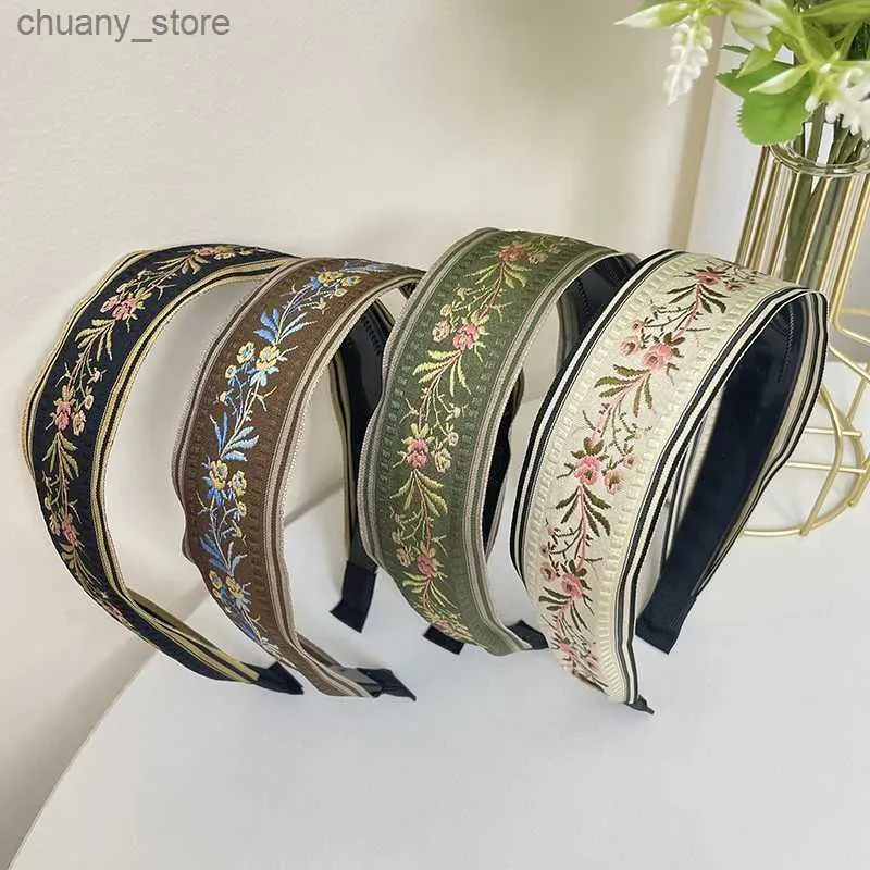 Bandons New Hairhoop Fashion Retro broderie Bande de coiffure Fleurs manches Fleurs de bande de bande nœud largement à bords larges pour les accessoires de cheveux adultes Y240417