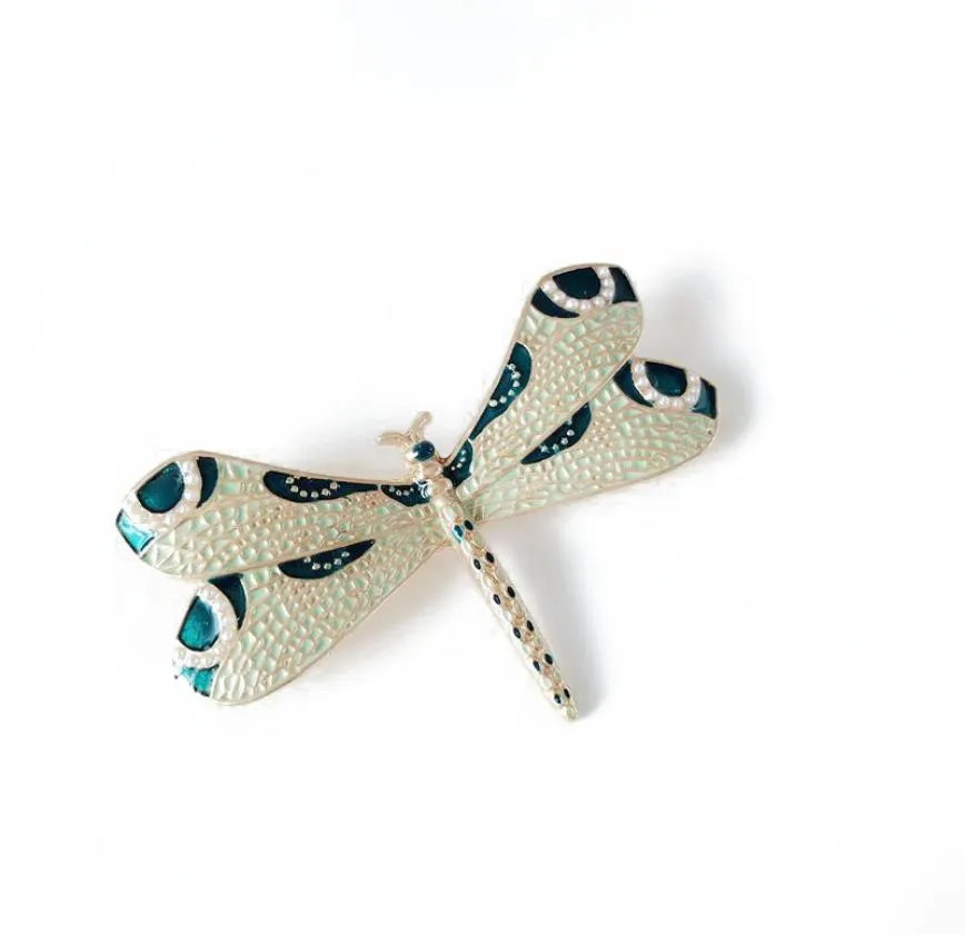 Новая простая сладкая эмаль Dragonfly Emale Mixed Color изысканный милые целые популярные броши для женщин 5201509