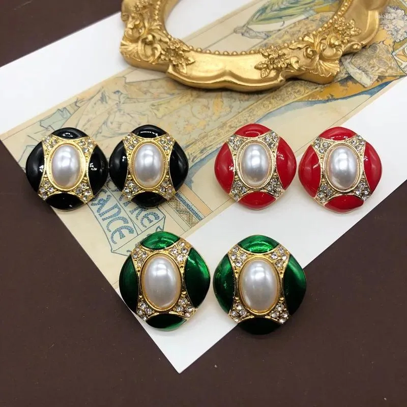 Kolczyki na stadninach Środkowy starożytny kolor glazowany retro proste barokowe akcesoria perłowe Pendientes