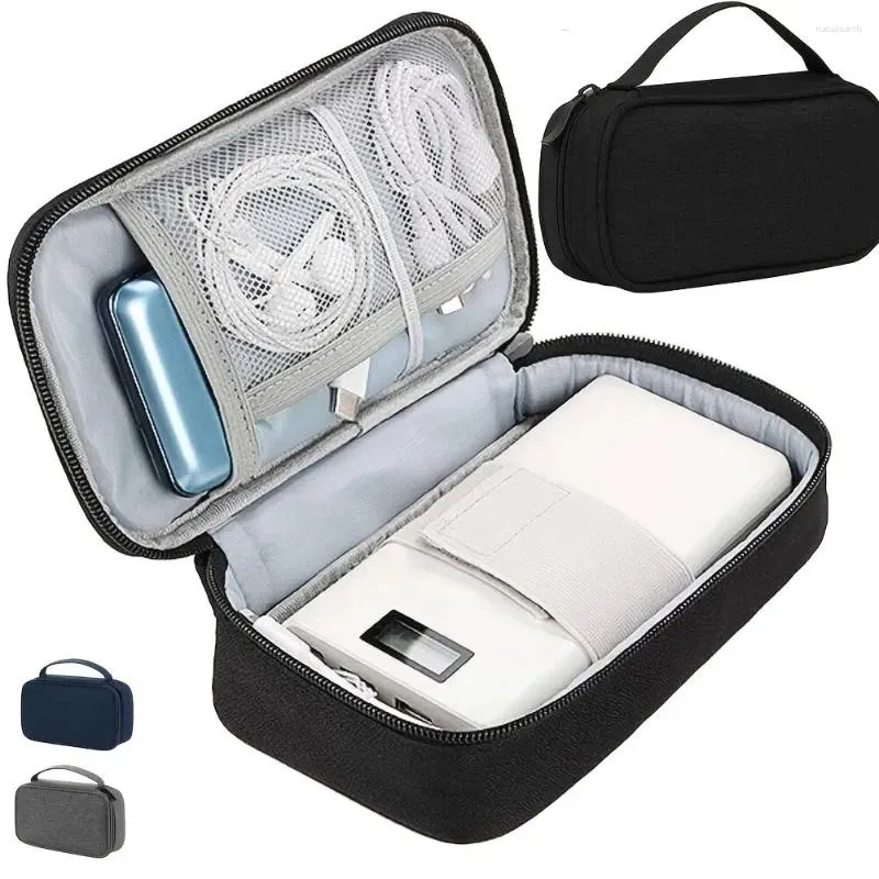 Boîtes de montres Electronics Travel Organisateur portable USB Flash Drives Accessoires Coiffer la poussière Cordon de téléphone Sac de rangement