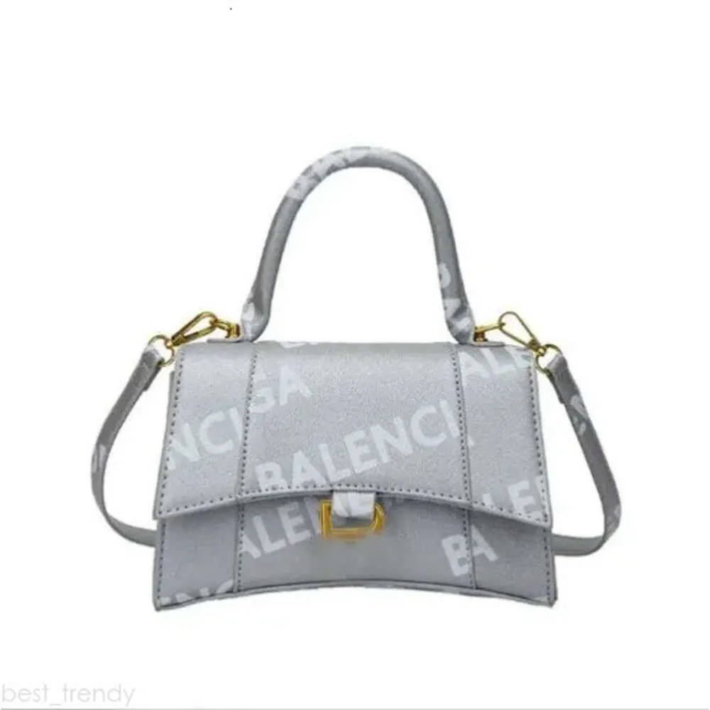 Hotelkalingaashok Balenciaga Chain Wallet Bag Bag Balenciaga