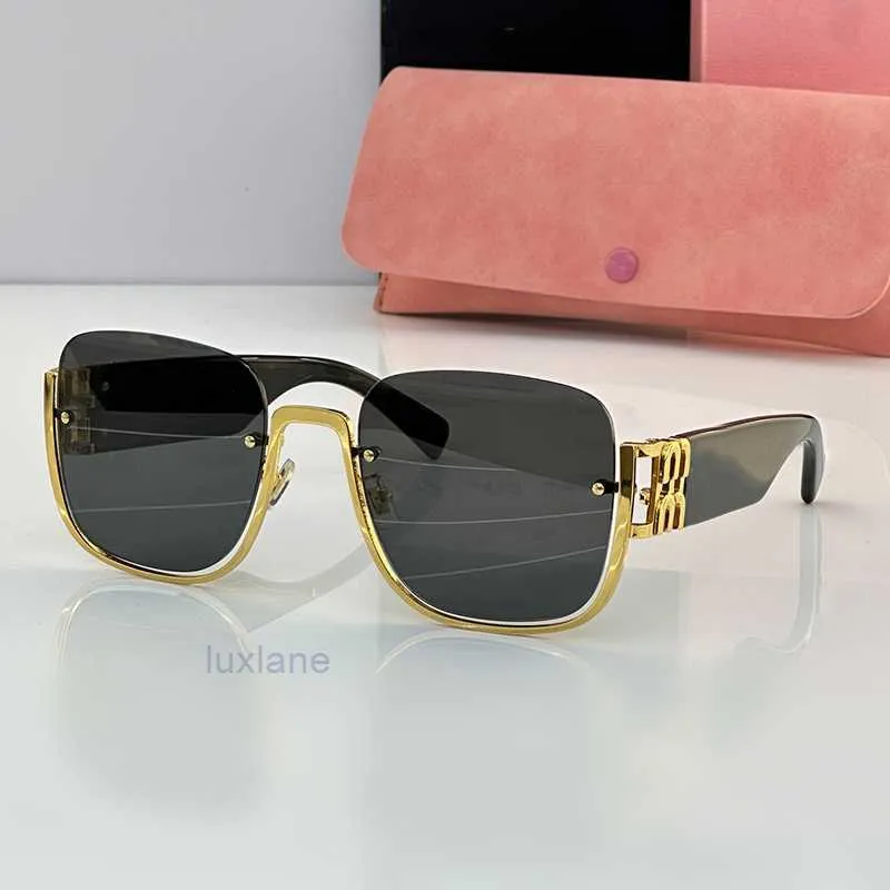 Kadın Gözlük Mui Tasarımcı Güneş Gözlüğü Sade Lüks Modern Sofistike Yarım Çerçeve Asali Premium Kadınsı Kare Güneş Gözlüğü UV400 Shad