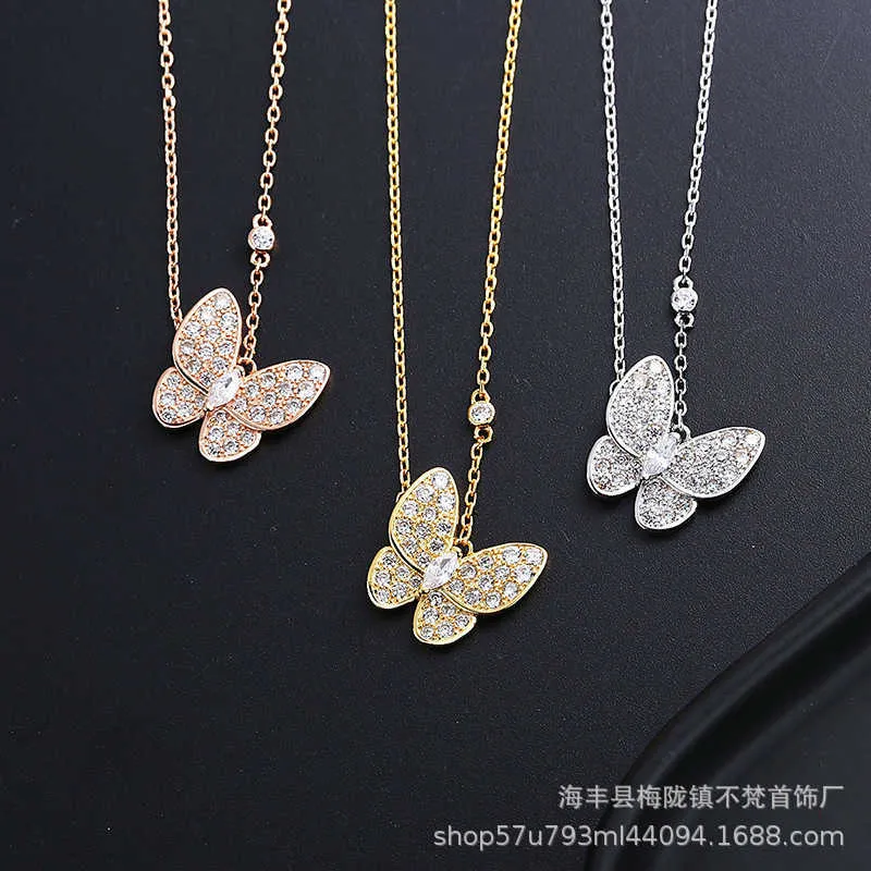 Brand de créateur Van Version High Version 18K Rose Gold Butterfly Collier Clover Full Diamond Clavicule Chaîne élégante Diffusion en direct