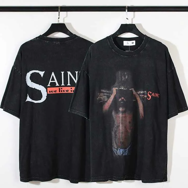 Saint We Live Hell reçoit un t-shirt à manches courtes imprimées respirantes avec Statue of Martyr