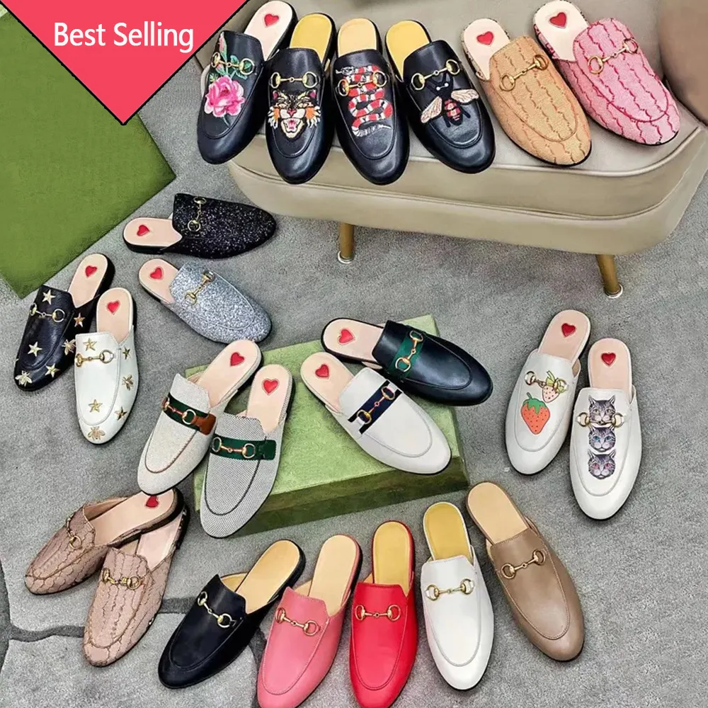 Real Cuir Designer Mules Men Femmes Embroderie en cuir Sandales classiques Sandales plates Princetown Slippers Size 34-46