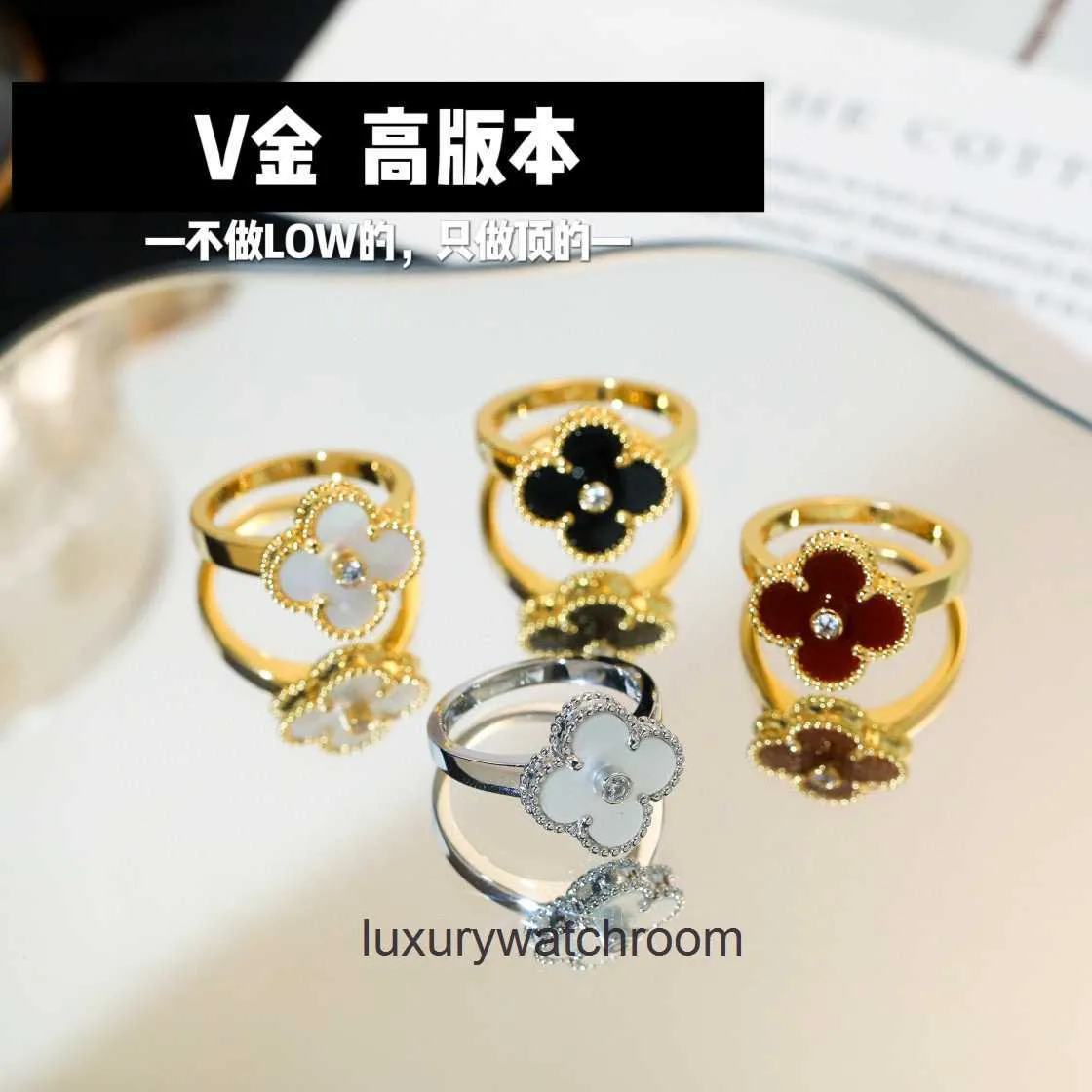 Vancleff Womens için Yüksek Uç Takı Yüzükleri V Altın Kalın Kaplama 18K Yonca Tek Çiçek Elmas Beyaz Fritillaria Siyah Acate Ring Orijinal 1: 1 Logo, Kutu