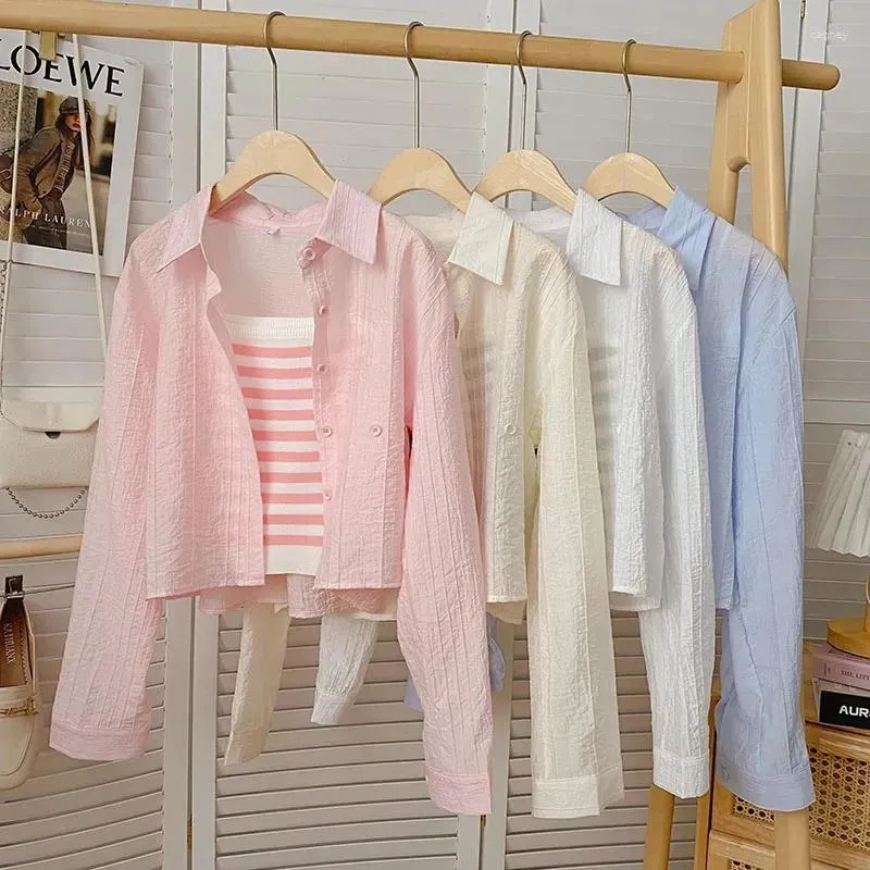 Camicette da donna estate coreano sottile a maniche lunghe per donne abbigliamento da sole abbigliamento corto cardigan sciolte versatili camicie a petto singolo