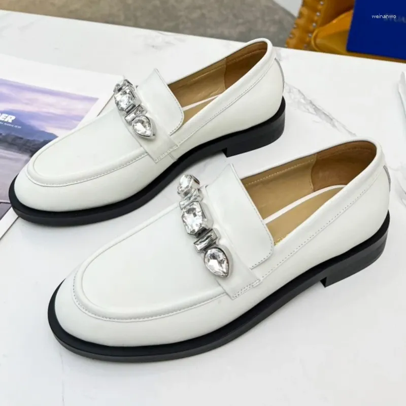 Dress Shoes Gem Soft Leather Women Single Rhinestone Loafers Ladies Flat Slip-On Tacones Para Mujer Round Toe Sapatos Feminino