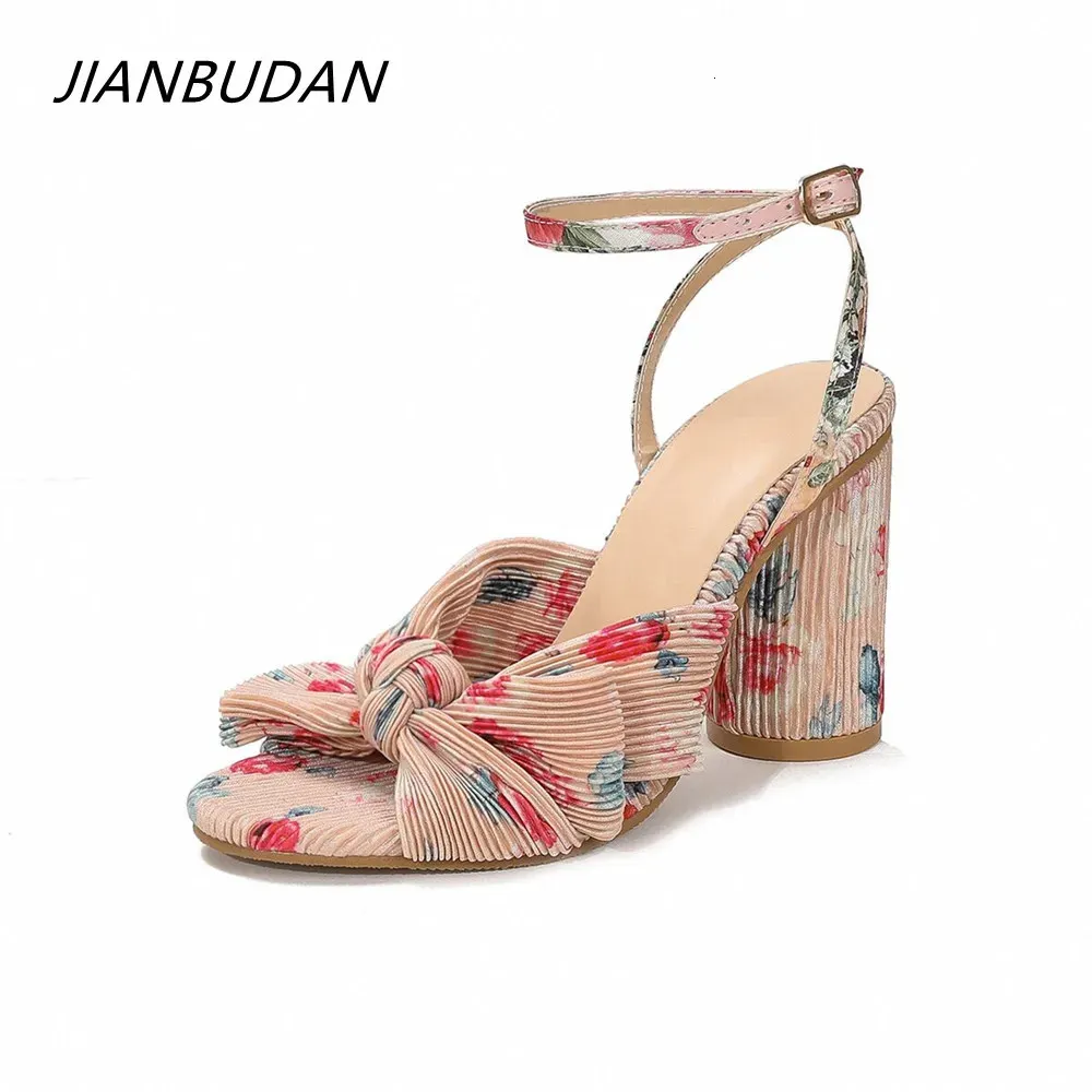 JianBudan Runway Style Butterfly-Knot Sandaler Kvinnor Pumpar Satin Summer Lady Shoes High Heels Party Sandals Dancing Shoes 5cm8cm 240321