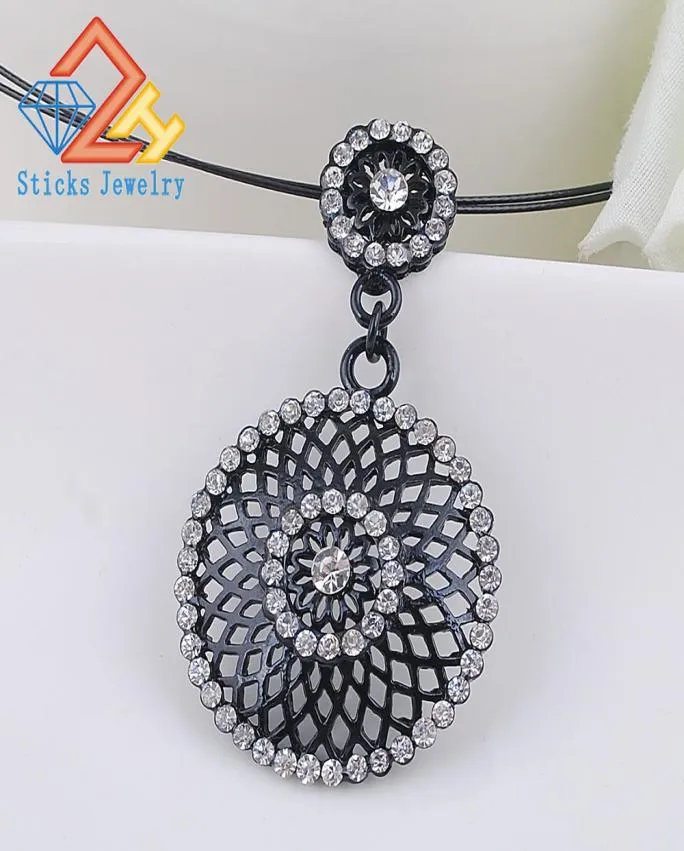 Sticks Jewelry Geometric Trendy Necklace Zinc Alloy Round Hollow Out Rhinestone Rope Chain Charm Choker Necklace1972983