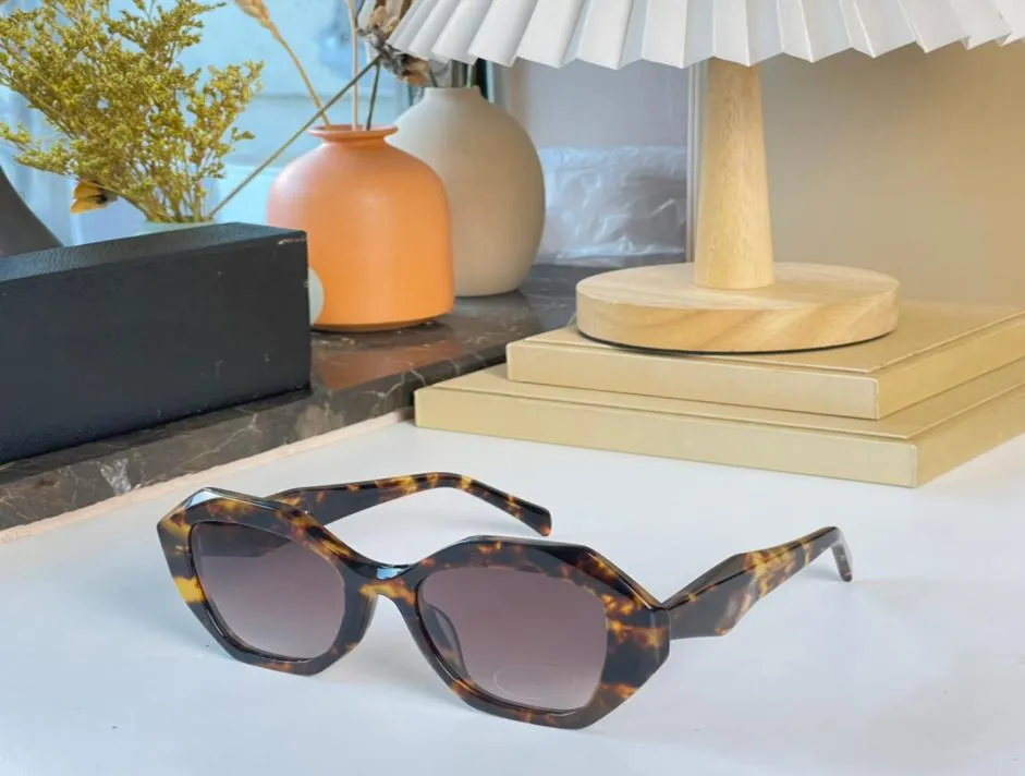 Nuovi occhiali da sole designer di piante per donne maschi sungalses per uomo taglio femminile design di occhiali da sole in stile classico uv9742104