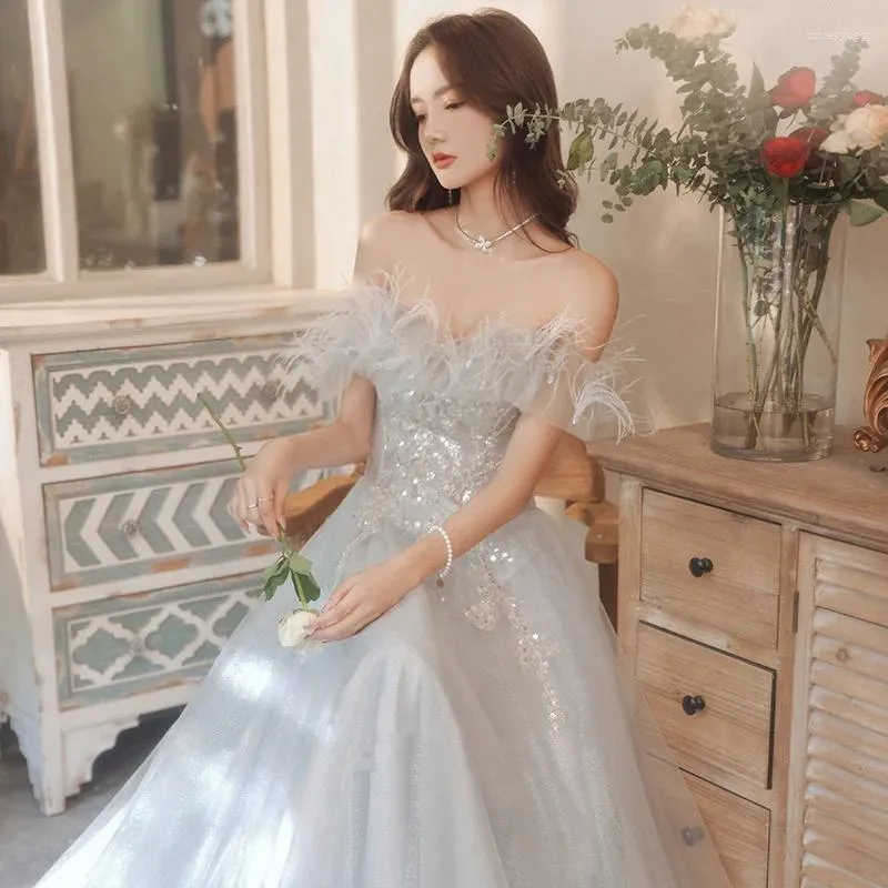 qqueyyueg Party Dresses French Style Feathers Evening Dress Fashion Temperament Backless Floor Length Banquet Gown Simple Birthday