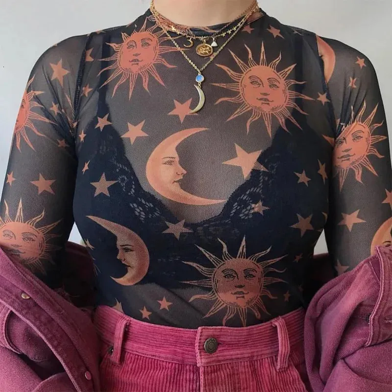 Sun Moon Printed Transparent Mesh Sexig T-shirt Kvinnor O-Neck Långärmning Slim Basic Casual Woman Tops Spring 240419
