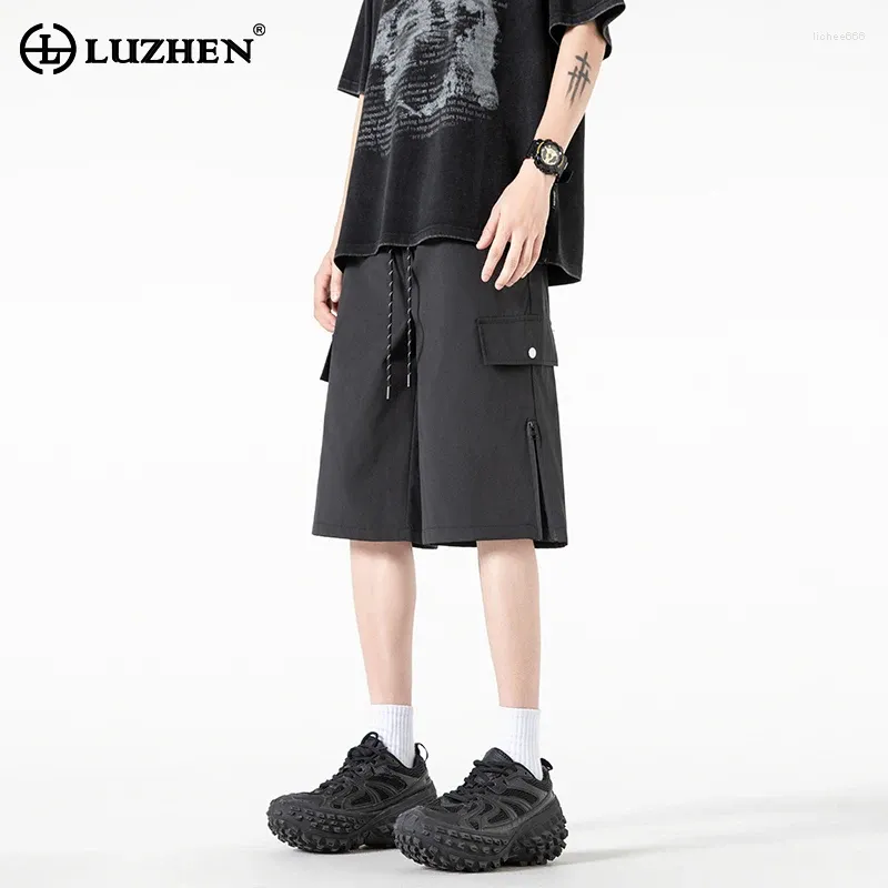 Shorts pour hommes Luzhen Zipper Splicing Design Personalité Trendy Street Street Organiment Original Pantalon coréen Five Point LZ2379