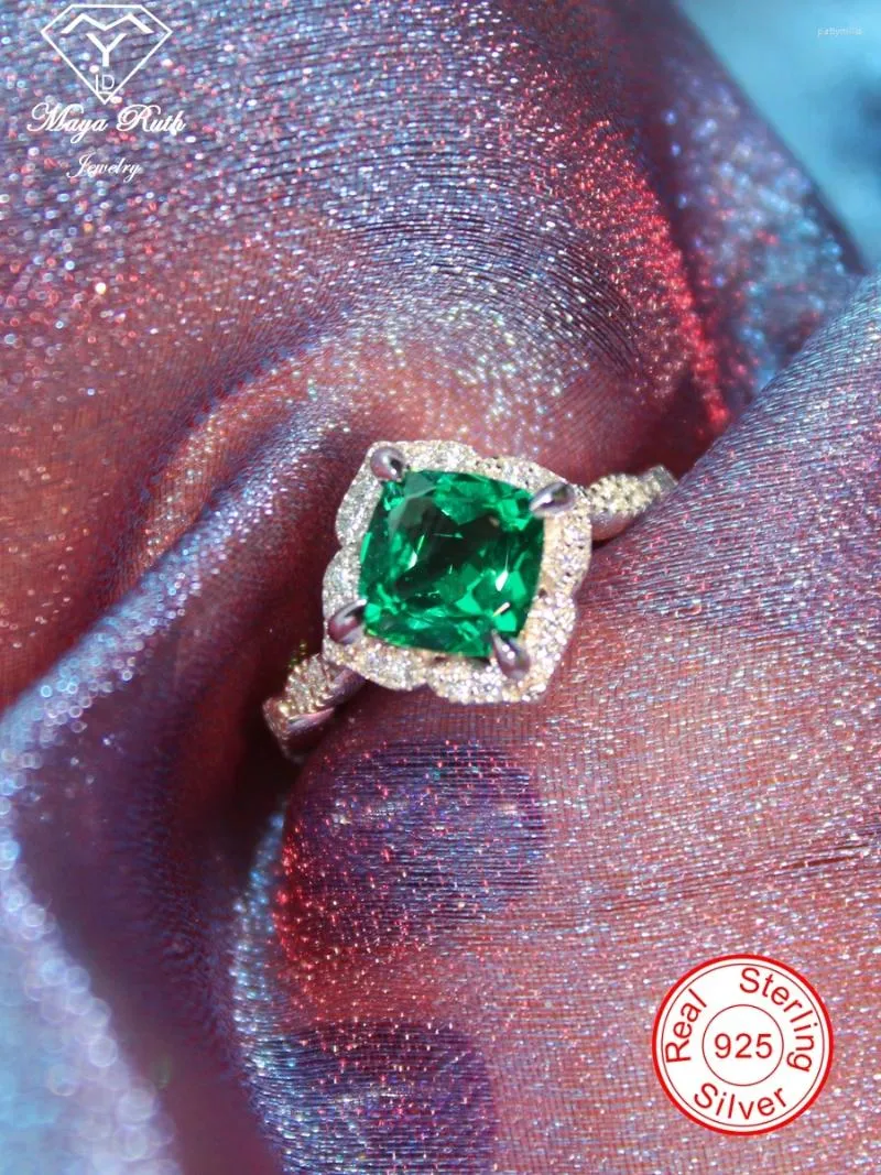 Clusterringe erzeugt Emerald Gemstone Dating Ring Green Real 925 Sterling Silber Party für Frauen Vintage Charms Schmuck machen Retro