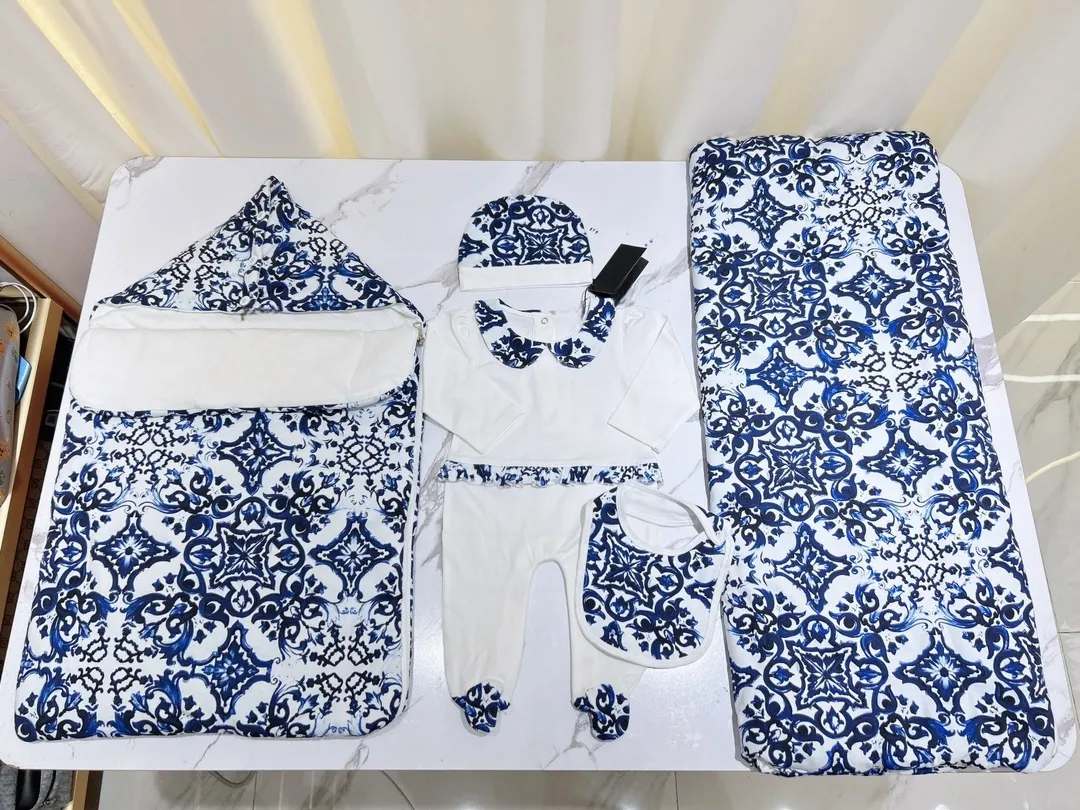 Designer Baby Rompers Suits Set   Cotton Newborn... 