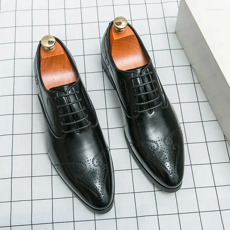 Chaussures décontractées Luxury Men de luxe en cuir en cuir époux de mariage