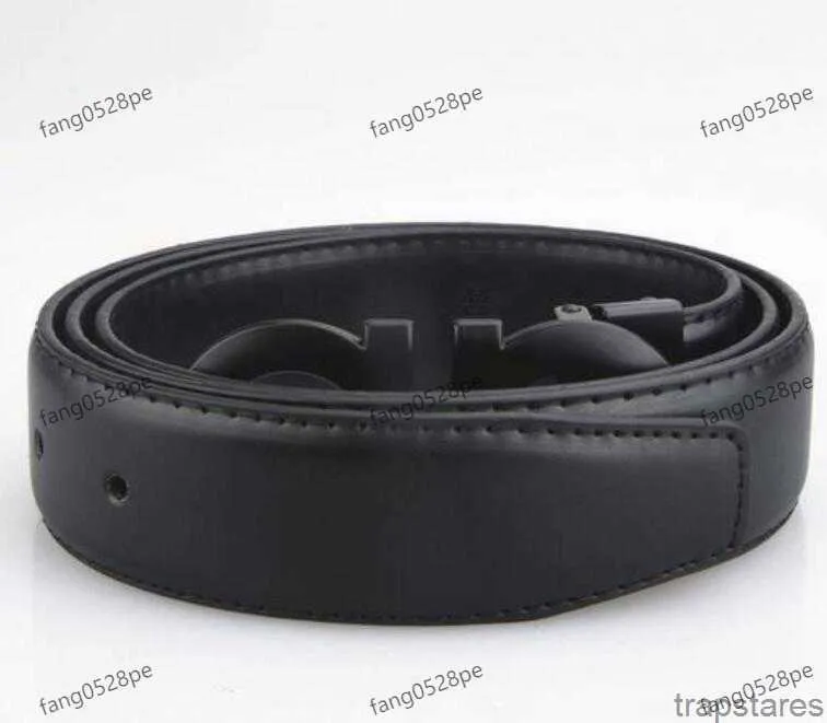 Smooth Leather Belt Luxury Belts Designer för män Big Buckle Male Chastity Top Fashion Mens Wholesale TR2O