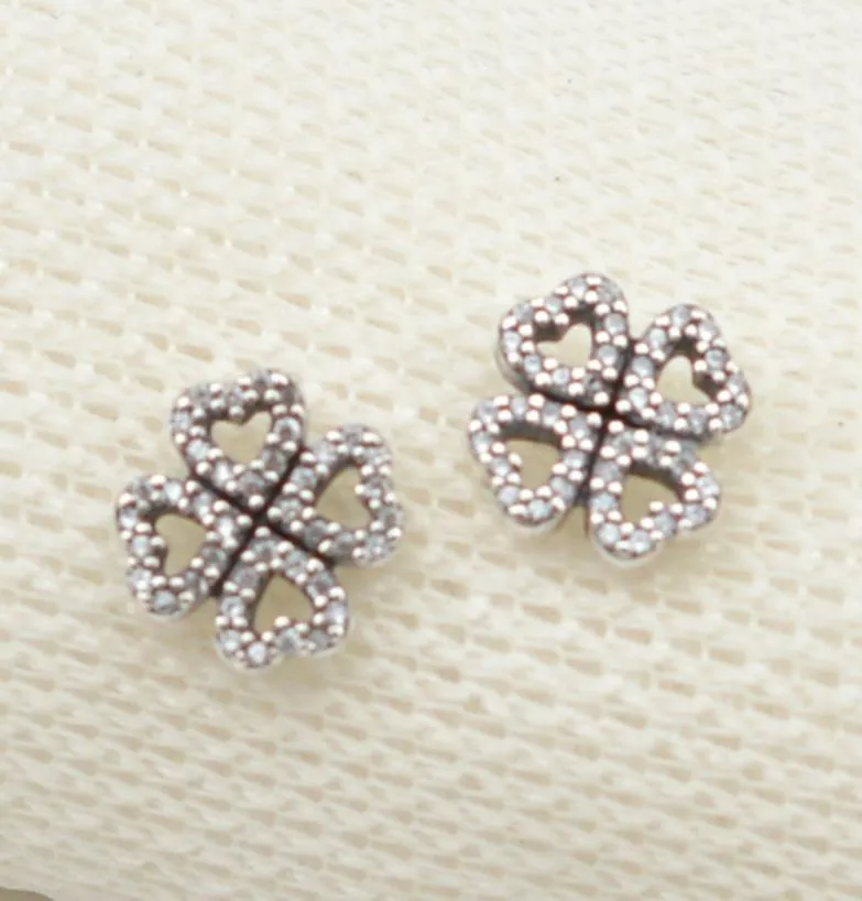 Edell Authentic 100 ٪ 925 Sterling Silver Earrings Luxury Jewelry Love CZ Diamond Clover Love Loval Hollow Brand Cuff9759313