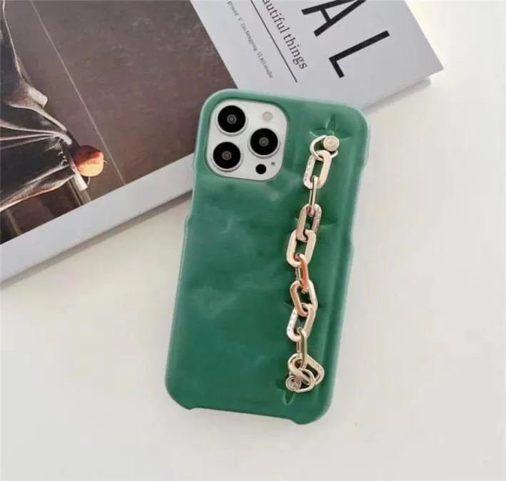 Custodia per telefono da catena da polso in pelle di bracciale in pelle di lusso per iPhone 13 12 pro max 11 pro max xr xs max 7 8 più femmina di moda uomo nero co9623347