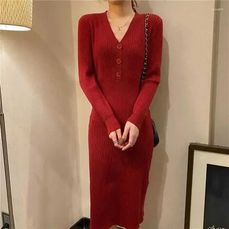 Lässige Kleider rot für Frauen lang Maxi weiße v Hals Frau Kleid feste häkelnde Abendkleidung Robe Bodycon gestrickt elegant und hübsch