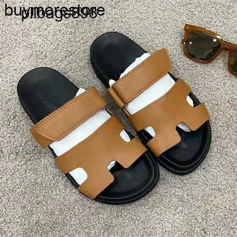 Italien chypres sandaler platt äkta läder kardborrband 7a mocka vert klassisk vintage mules lady flops topp män kvinnor0hpefhmv