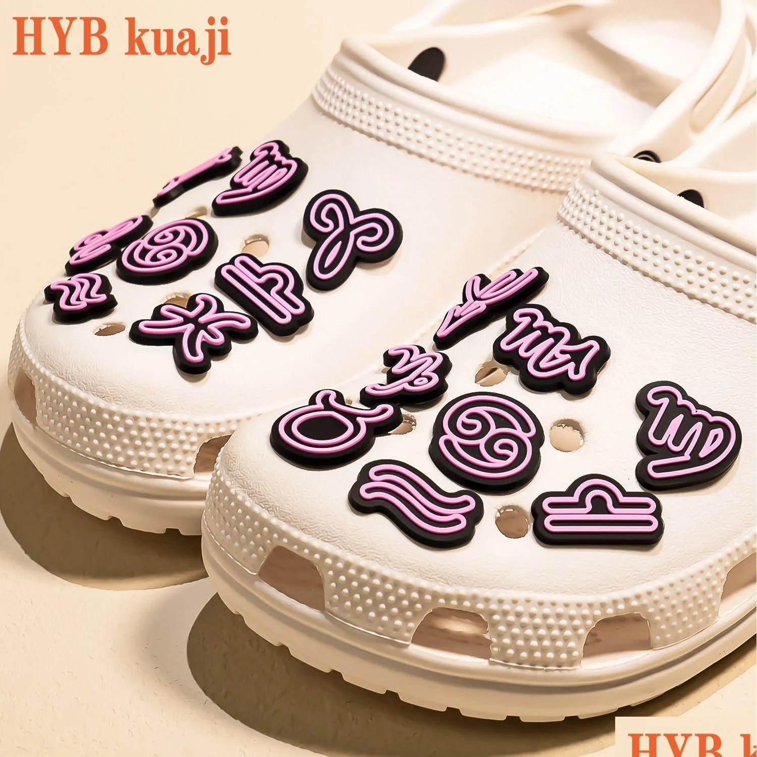 Schoenonderdelen Accessoires Hybkuaji Zodiac Custom PVC Charms Groothandel drop levering schoenen DHL65
