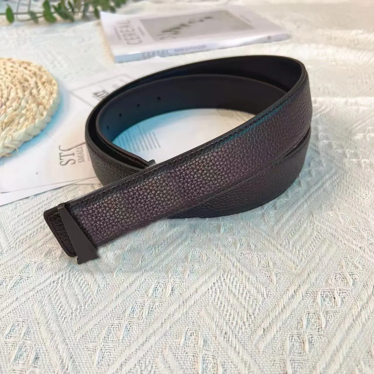 Smooth buckle leather belt patent leather waistband for women YD013 Smooth buckle leather belt patent leather waistband for women YD013