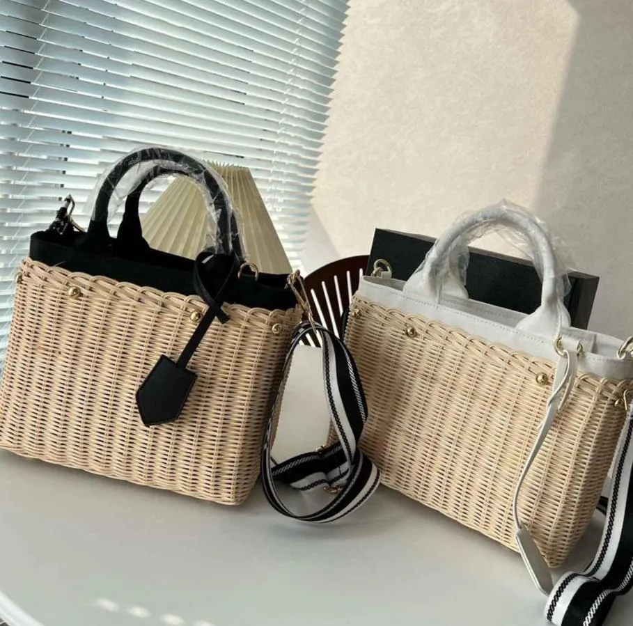 Beach bag designer straw woody totes summer sunshine travel shopping bags luxury crossbody shoulder handbag 2 Colors 10A