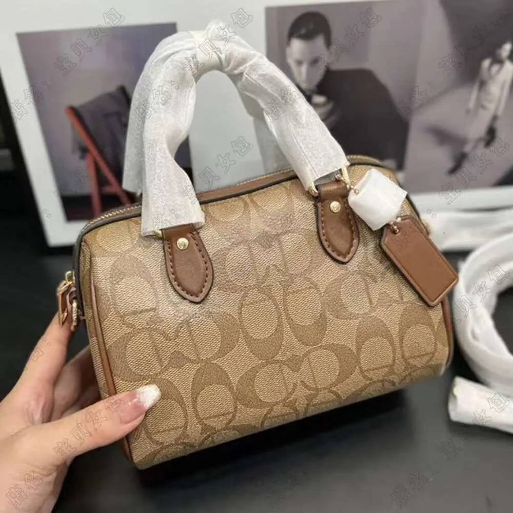 Coach small shoulder handbag mini handbag with synthetic leather