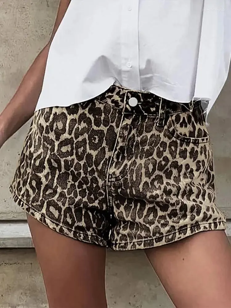 Short féminin denim léopard imprimé femme large jambe zipper poche féminine 2024 printemps d'été street bouton mini pantalon jeans