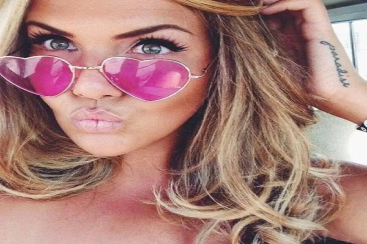 Occhiali da sole a forma di cuore per la ragazza retrò con cornice rosa specchio rosa Donne vintage occhiali da sole 840592038135