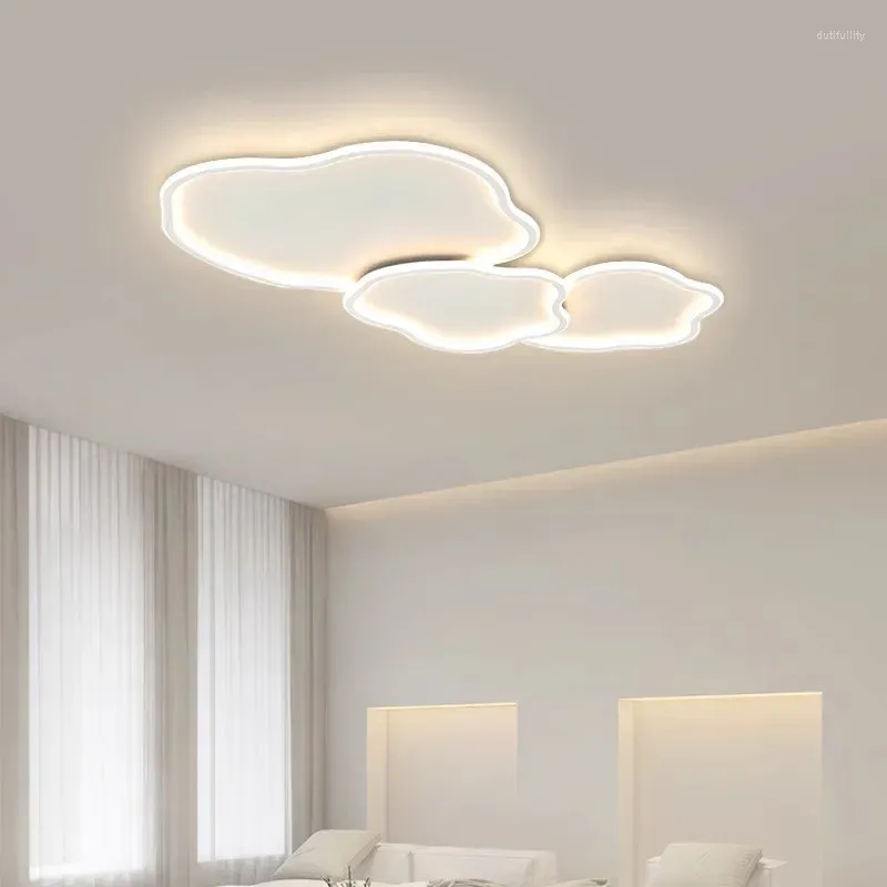 天井ライトランプ全体の家パッケージの組み合わせモダンミニマリストのクリエイティブな雰囲気のクラウドランプスマートリビングルームメイン