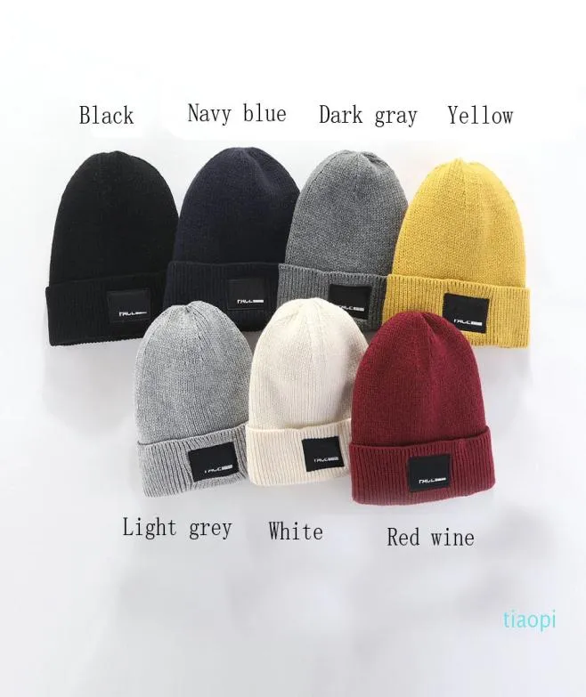 Moda Beanies Tn Marka Erkekler Sonbahar Kış Şapkaları Spor Örgü Şapk Sıcak Sıcak Gündelik Dış Mekan Şapkası Çift Taraflı Beanie Kafatası Caps3439874