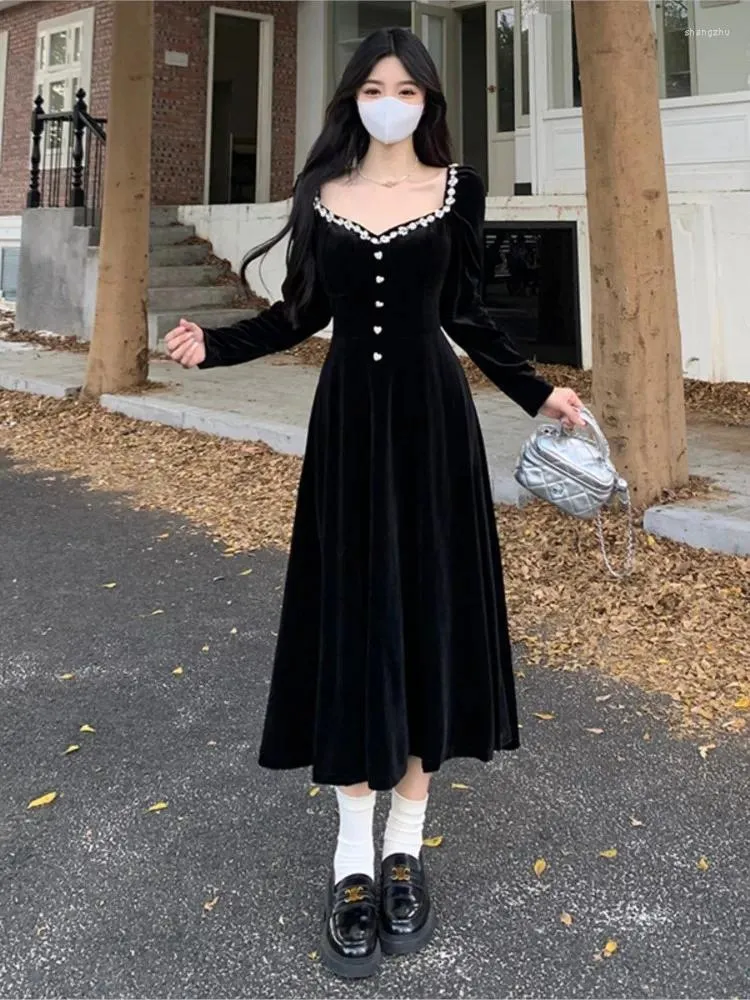 Casual Velvet Midi Dress for Women: Elegant Black Wedding Party, Spring,  Square Neck, Long Sleeves, Evening Prom Clothing, Plus Size from Dhgate  Basic & Casual Dresses - price 42.8