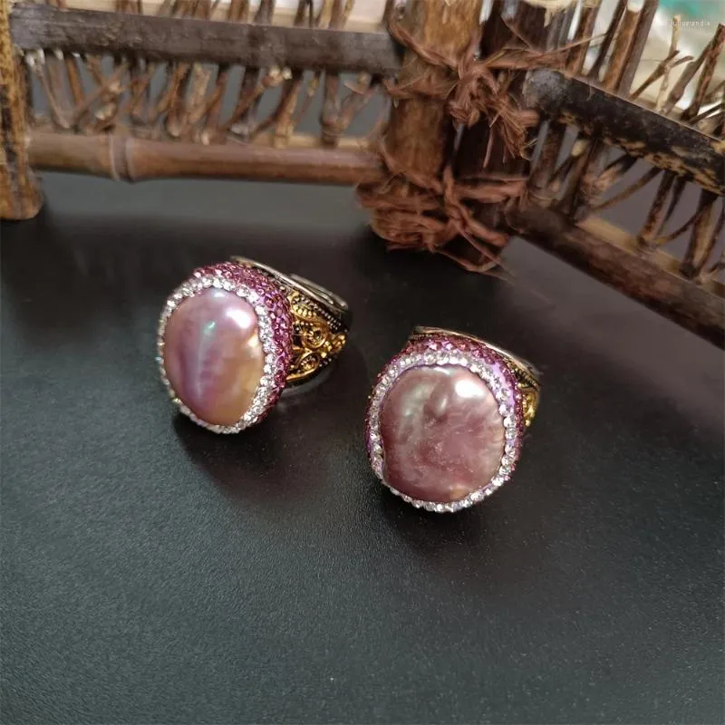Cluster Rings Natural Baroque Pearl Women's Ring With Noble And Elegant Personality Ladies' Wedding Exquisite Rhinestone Jewelry