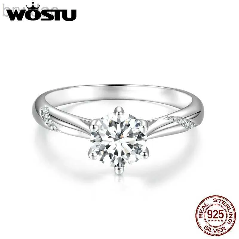 ソリティアリングWostu DカラーVVS1 Ex Moissanite Wedding Ring 1CT Round Diamond Cut Solitaire 925 Sterling Silver Promise Rings Gift for Women D240419