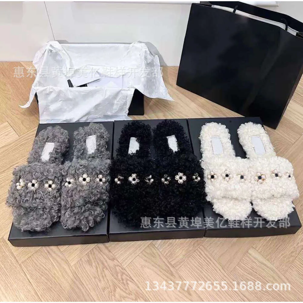 Slippers xioxiangfeng Metal Flower Gear