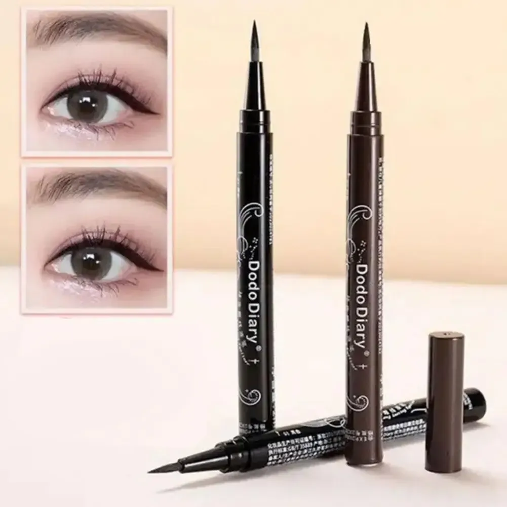 Eyeliner per un eyeliner liquido a ultratina impermeabile trucco coreano per fodera per occhiali lisci a secco rapido Long Ultima penna con gighe