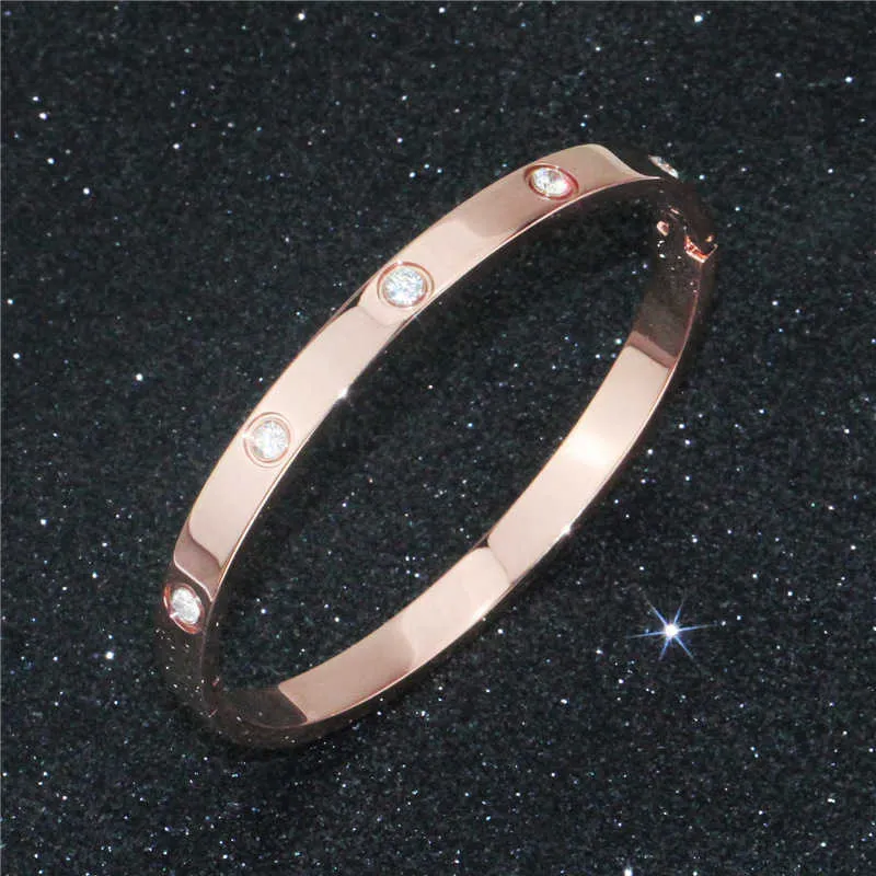 Bracelet en diamant Design Hommes et femme pour la mode en ligne Fashion Diamond incrustée Bracelet en or rose incrustée