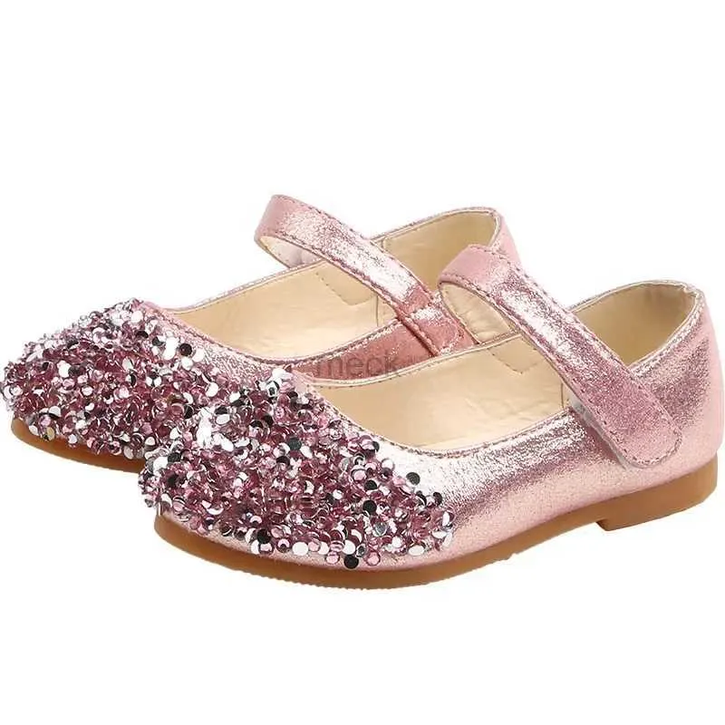 Sandálias 4ubf Kushyshoo 2021 Sapas de primavera Novos sapatos meninas sapatos de princesa filhos Glitter Kids Dance Sapatos de dança Casual Casual Girl Sandals 240419