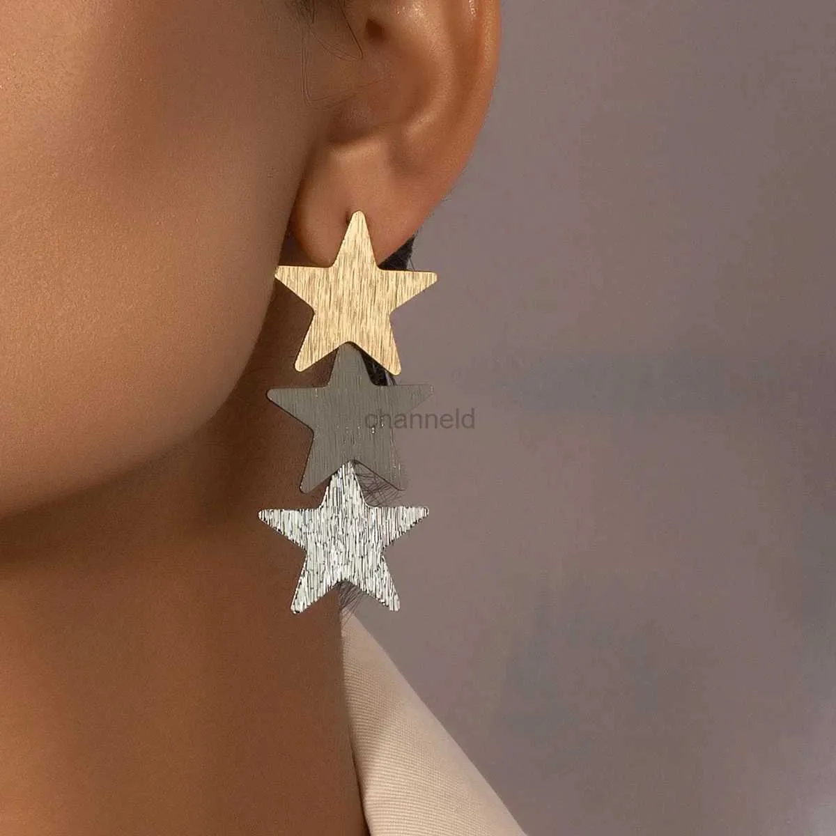 Other Exaggerated Five-pointed Star Hanging Earrings for Women New Fashion Statement Metal Star Tassel Earrings Jewelry Gift 240419