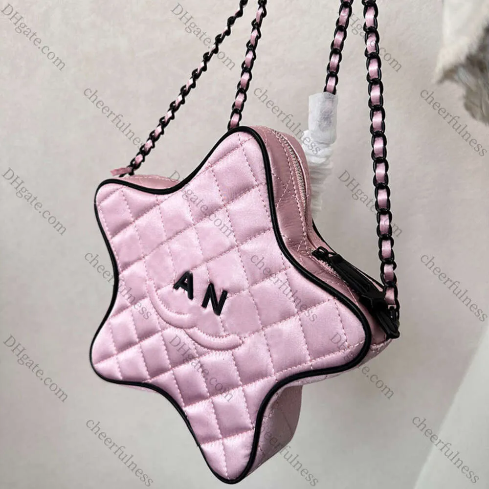 24C Soft Silk Pink Star Bag Women Designer Shoulder Bag Two-Tone Line Decoration 22x20cm Black/Gold Letters Hardware Matelasse Chain Zipper Cross Body Handbag