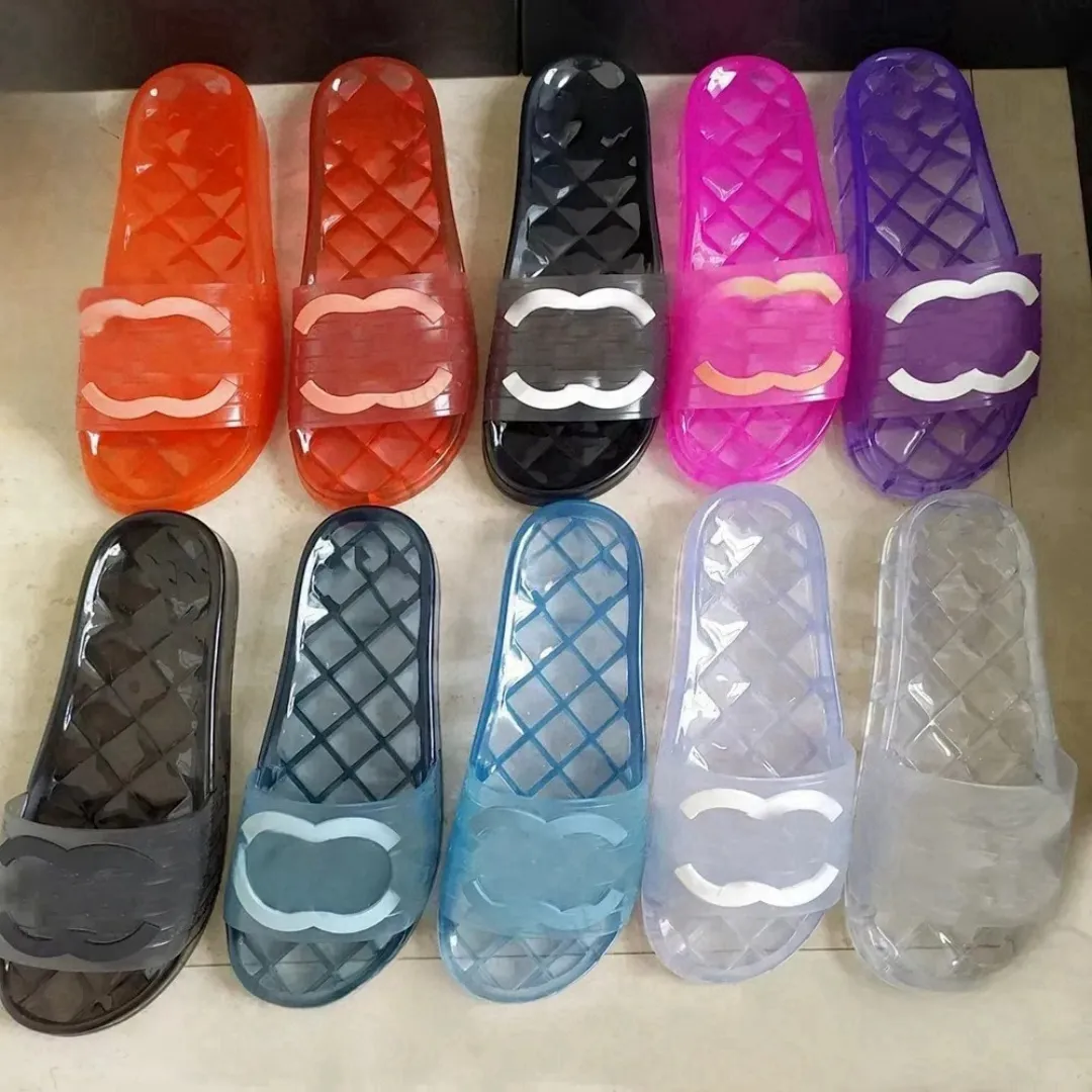 Sandali di gelatina in PVC trasparenti, lettere femminili stampate di lusso Schere estate, pantofole, pantofole da donna di Sile, scarpe pianeggianti, scarpe sportive, sandali, designer femminile