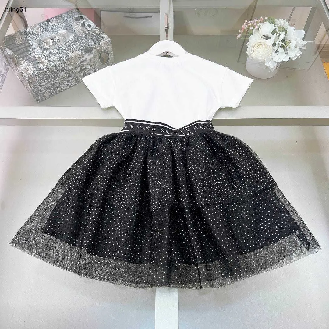 Brand girls dresses sets white t shirts with black mesh skirts high quality baby two pieces sets designer kids summer cake skirts sets