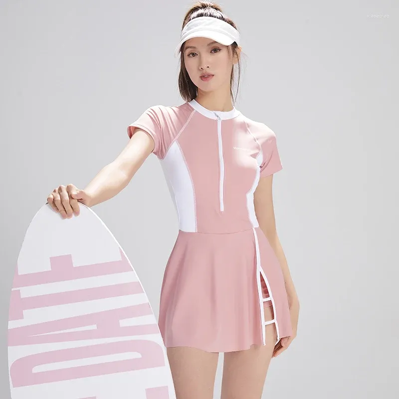 Suite de maillots de bain pour femmes Femme Femme Sexy Zipper Place rembourrée Plage de robes Special Design Dames Surfing Korean Style