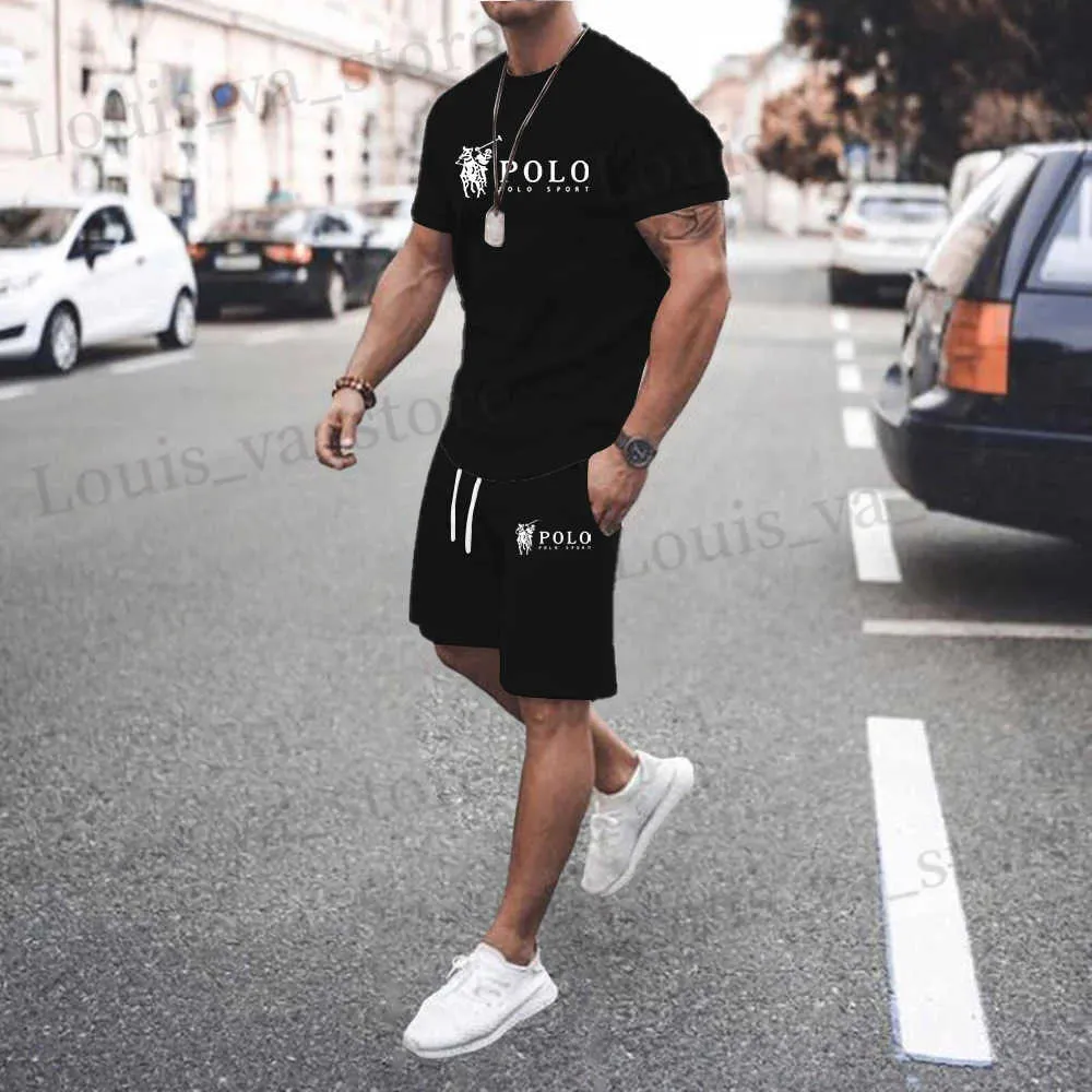 Męskie dresy 2024 Nowy zestaw odzieży sportowej męskiej garnituru Running Casual T-shirt+Shorts Zestaw oddychający do joggingu 2-częściowy zestaw dla mężczyzn T240419