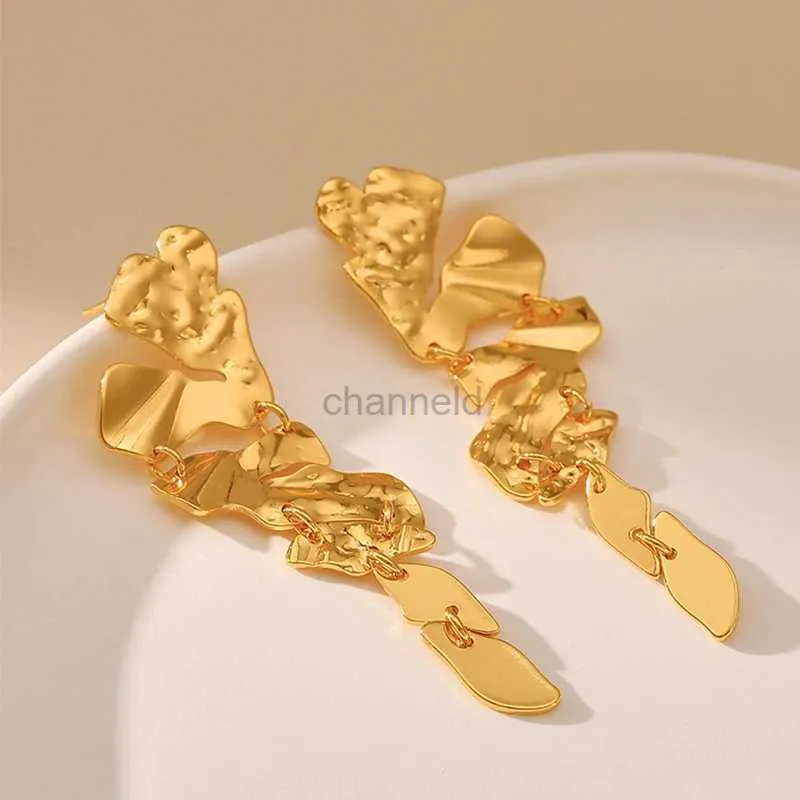 Other Geometric Exaggerate Earrings Women Trend Fashion Unique Jewelry Exquisite Dangle Personality Party Gifts Accessories RG0114 240419